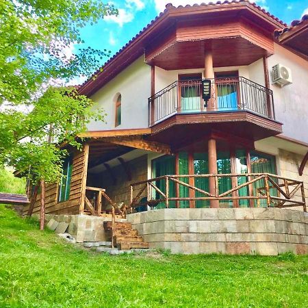 Pamporovo Villa ภายนอก รูปภาพ